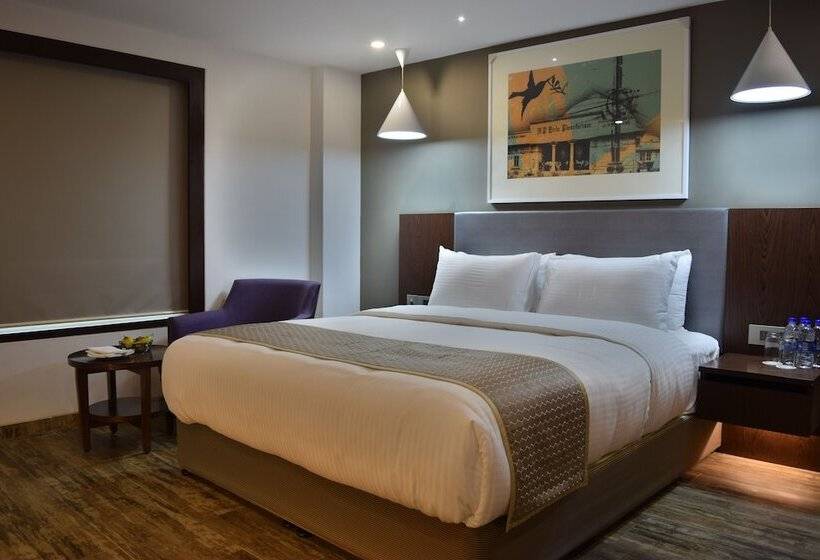 Люкс, Howard Johnson By Wyndham Kolkata Airport