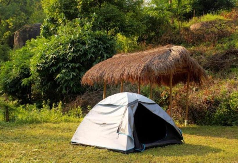 1间卧室的房子, Brahmaputra Jungle Resort