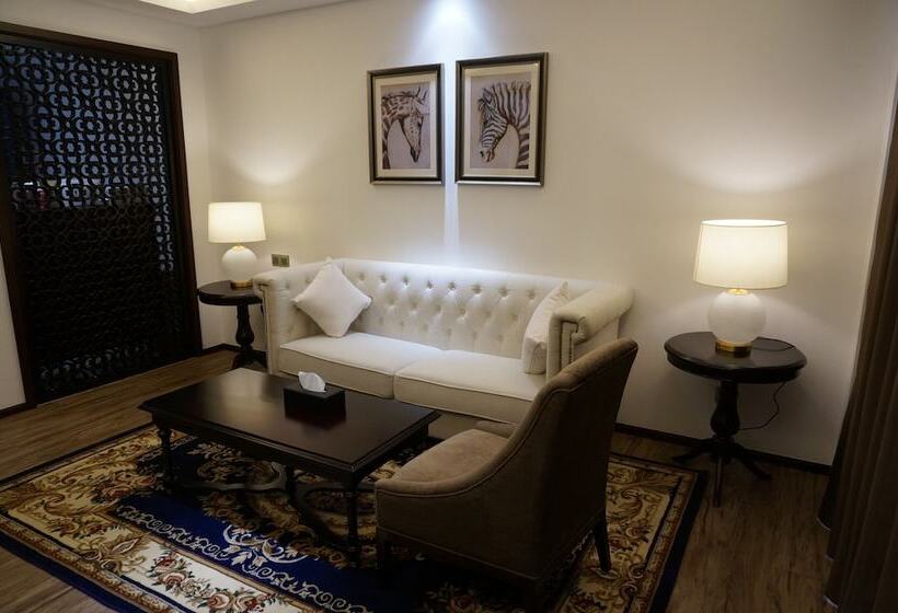 Suite Deluxe, Atlantic Lumley