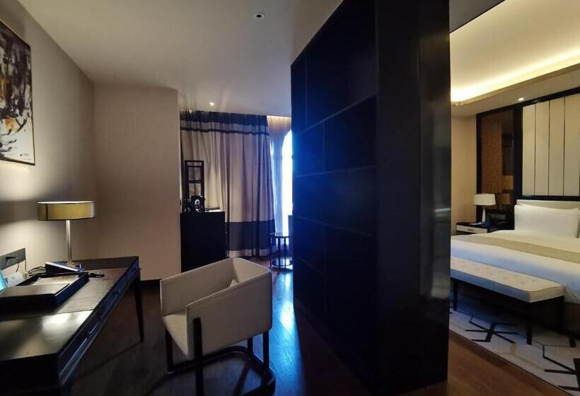 اتاق لوکس با تخت بزرگ, Primus Hotel Wuhan Hannan