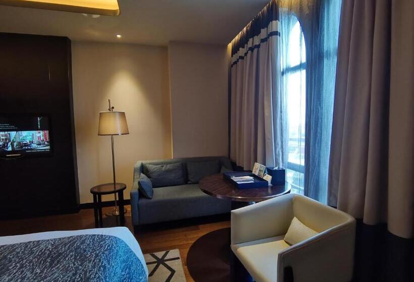 اتاق اجرایی با تخت بزرگ, Primus Hotel Wuhan Hannan