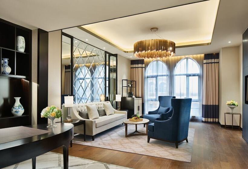 سوییت لوکس, Primus Hotel Wuhan Hannan