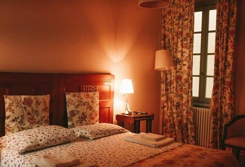 اتاق استاندارد با چشم‌انداز دریاچه, Nobiallum B&b