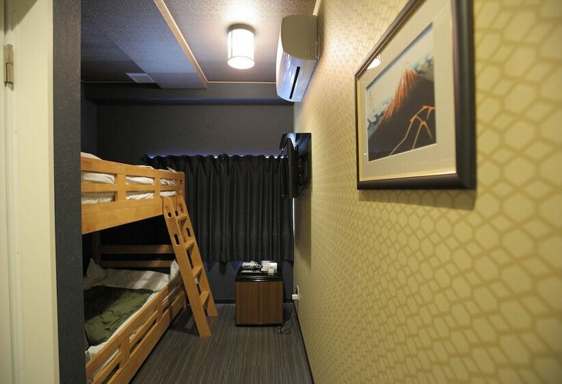 Номер Стандарт с Койками, Hiroshima Wabisabi Hotel   市内中心部のリーズナブルホテル   電停近く移動に便利   Low Price And Super Convenient To Get Aroun