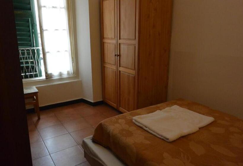 اتاق استاندارد یک تخته با سرویس بهداشتی مشترک, Albergo Panson