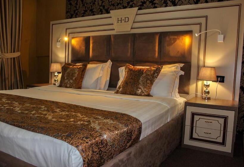 غرفة قياسية, Deluxe