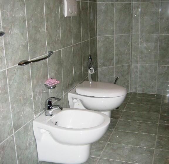Семейный Номер, Villa D'evoli