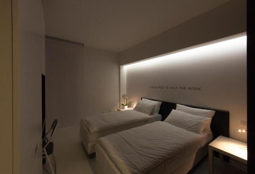 اتاق استاندارد, Bed 'n Design