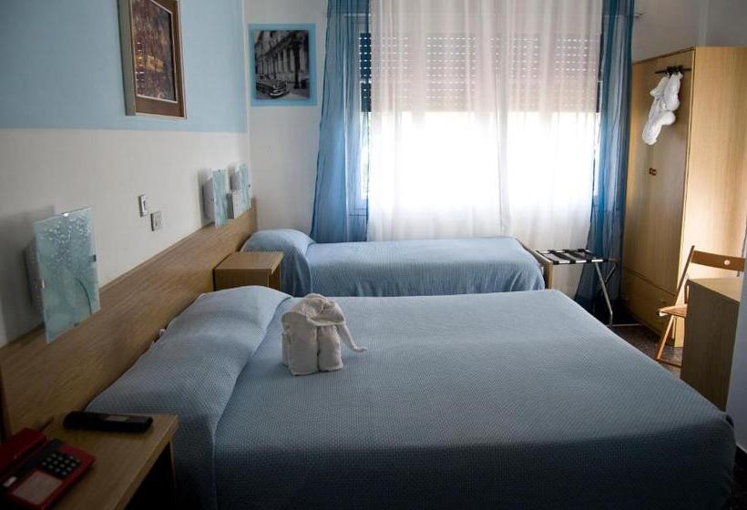 스탠다드 트리플 발코니 룸, Albergo La Marinella