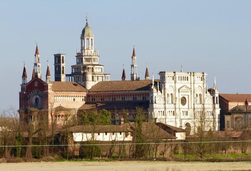 Четырехместный Номер Стандарт, Monumento