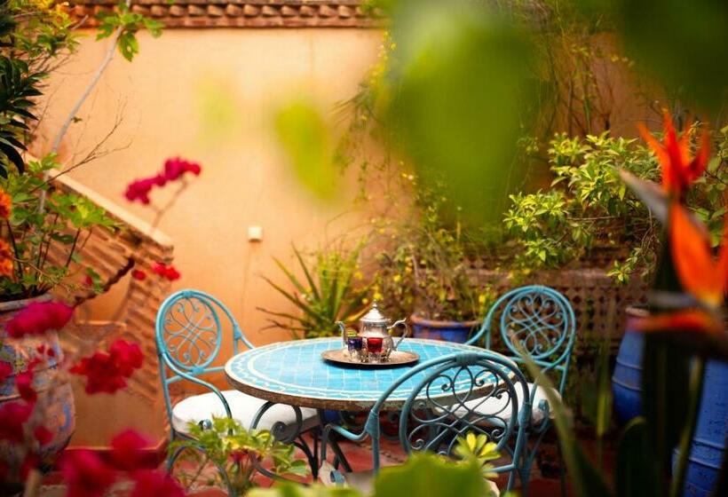 اتاق سوپریور, Riad Persephone