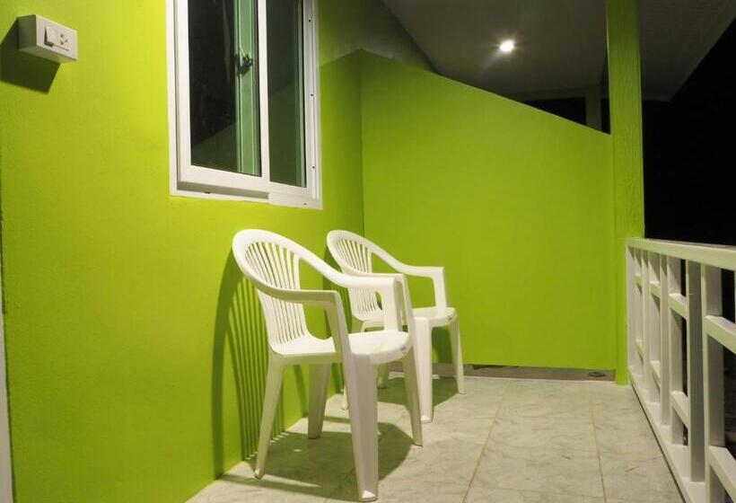 Номер Deluxe Вид на Море, Cottage Hill At Lanta
