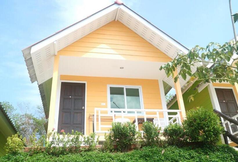 Номер Deluxe Вид на Море с Балконом, Cottage Hill At Lanta