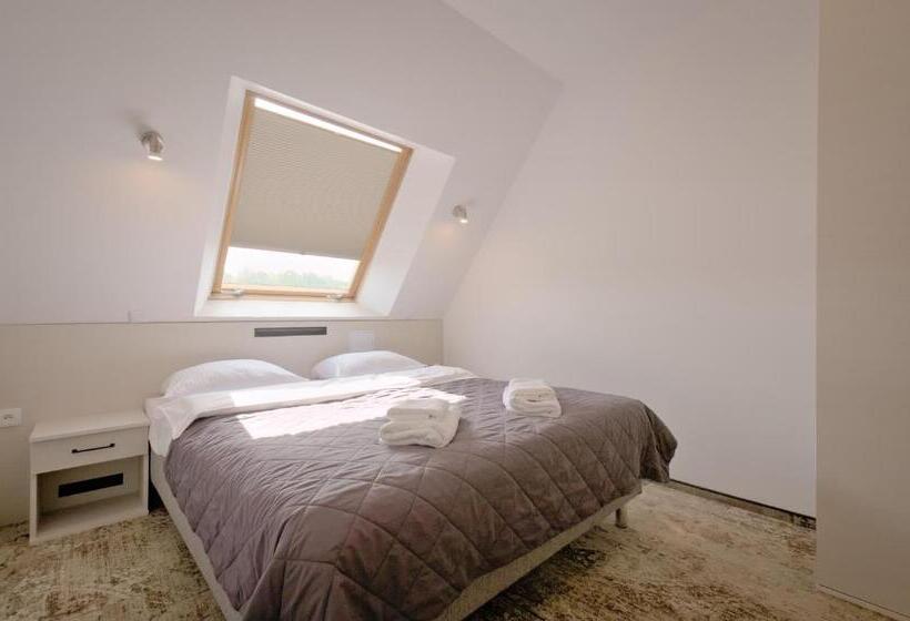 Habitación Estándar Individual, Sezam