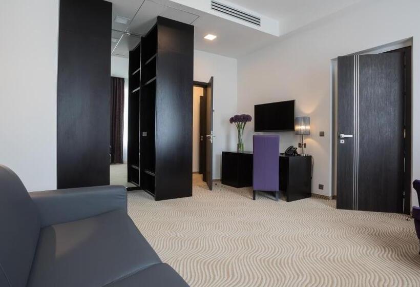سوییت, Myo Hotel Wenceslas