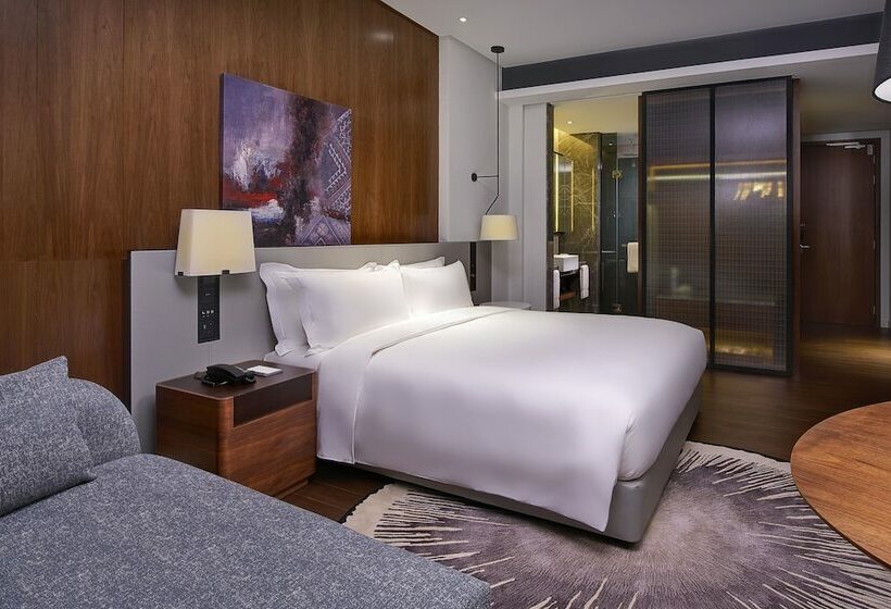 Номер Deluxe, Le Meridien Petaling Jaya