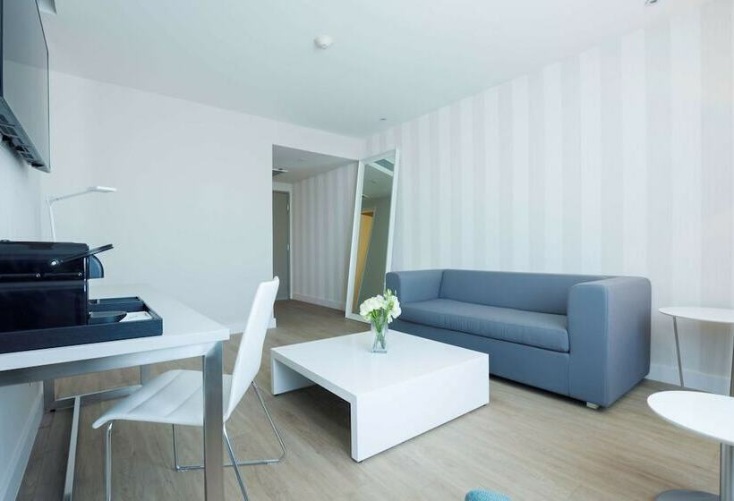 Habitación Estándar, NH Monterrey La Fe