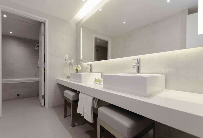 Habitación Estándar, NH Monterrey La Fe