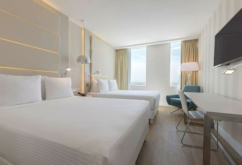 Habitación Estándar, NH Monterrey La Fe