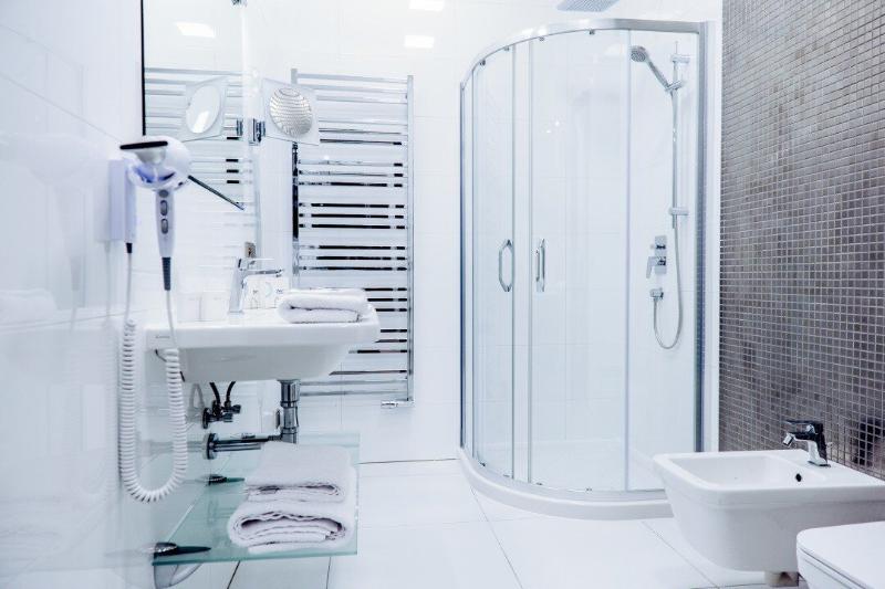 سوییت لوکس, Myo Hotel Wenceslas