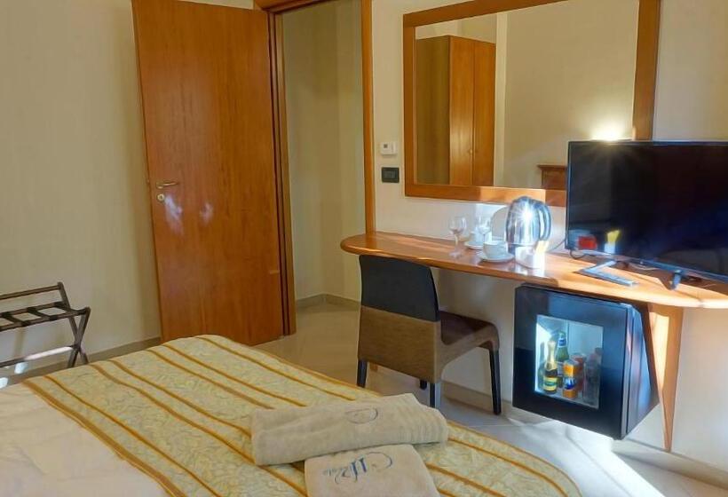 Семейный Номер, Residence Piccolo