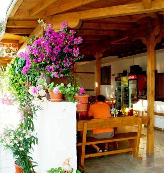 غرفة ديلوكس مزودة بشرفة, Arkadia Guest House