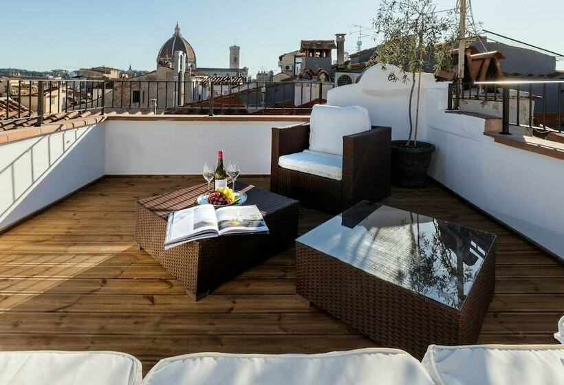 اتاق کلاسیک, Residenza Conte Di Cavour & Rooftop