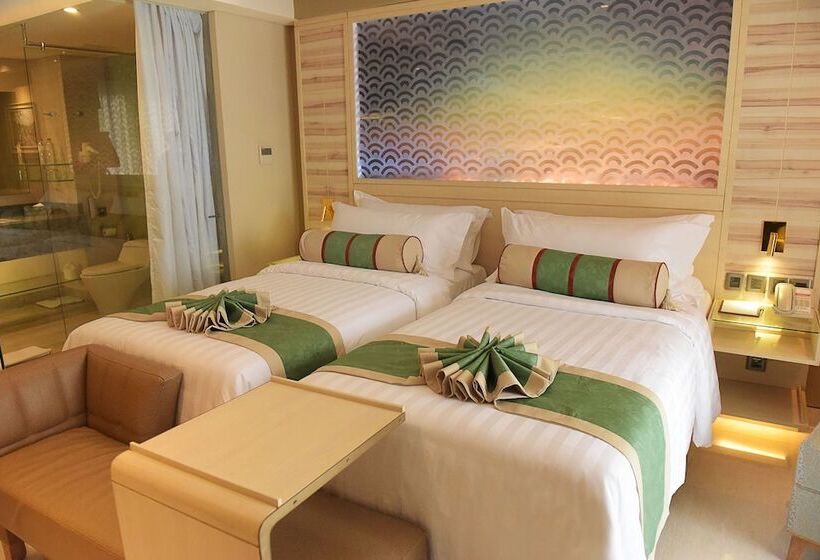 اتاق لوکس با چشم‌انداز, Seres Springs Resort & Spa, Singakerta