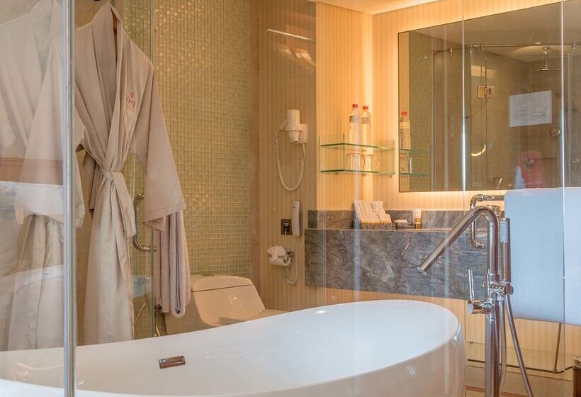 اتاق لوکس, Seres Springs Resort & Spa, Singakerta
