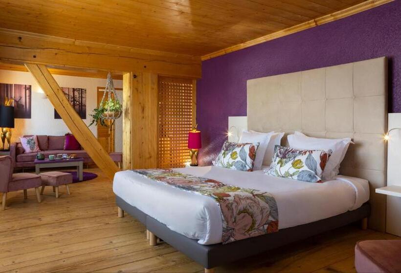 سوییت لوکس, Hôtel Courcheneige