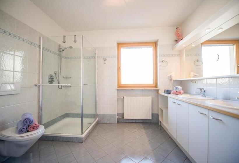 Apartamento 1 Dormitório, Kranebitt B&b