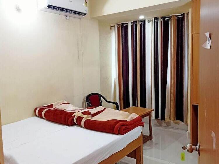 Номер Superior, Rajdhani Plaza