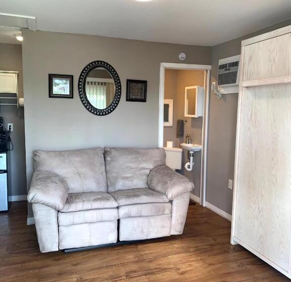 Студия Стандарт, Woody S Rv Resort Llc