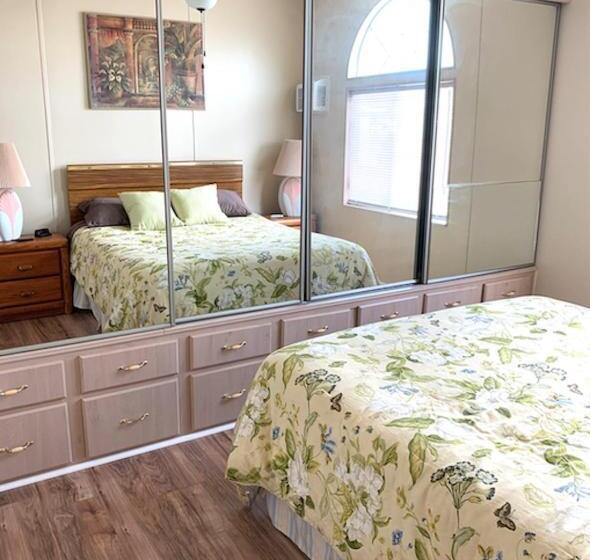 Дом 1 Спальня, Woody S Rv Resort Llc
