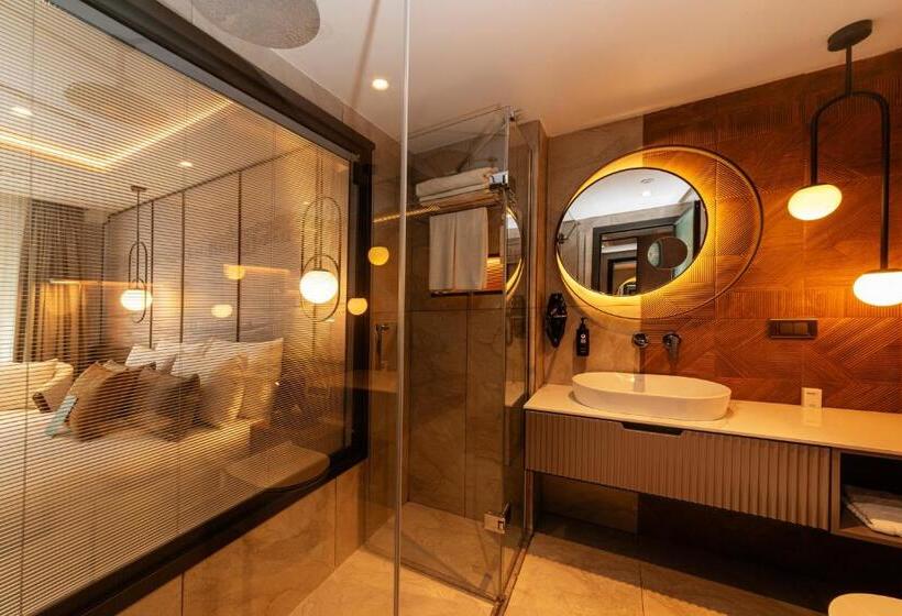 اتاق لوکس, Levni Istanbul Hotel Handwritten Collection