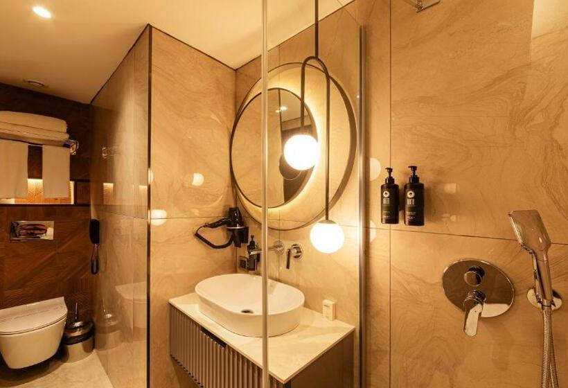 اتاق سوپریور, Levni Istanbul Hotel Handwritten Collection