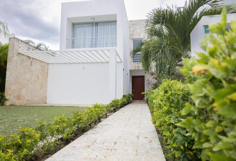 خانه 3 خوابه, Ka  Romana Residences