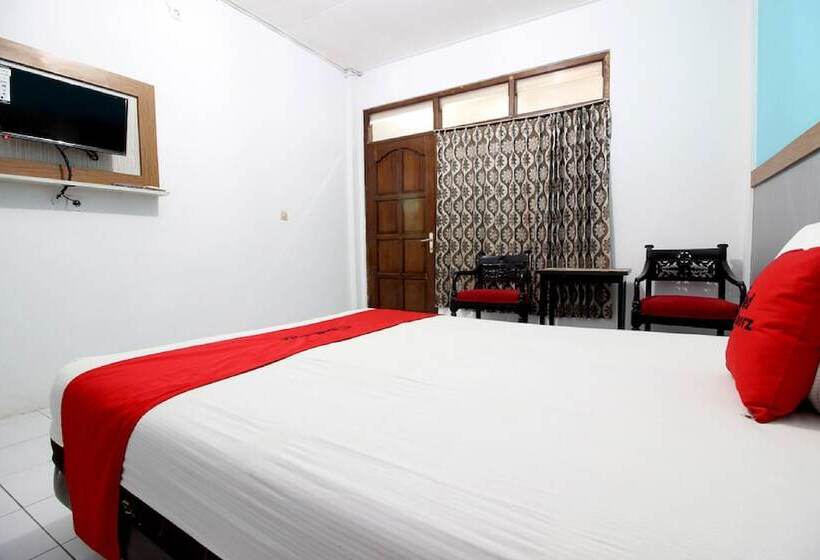 Номер Стандарт, Reddoorz Plus Syariah Near Lempuyangan Station 3