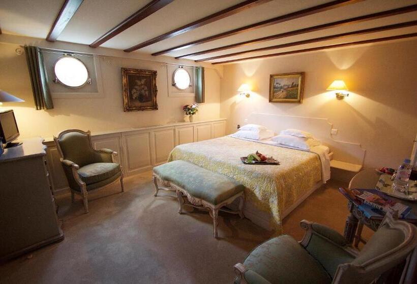Deluxe room with river view, Aurora