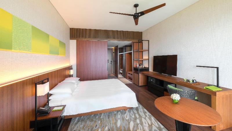 اتاق استاندارد با تخت بزرگ, Hyatt Regency Seragaki Island Okinawa
