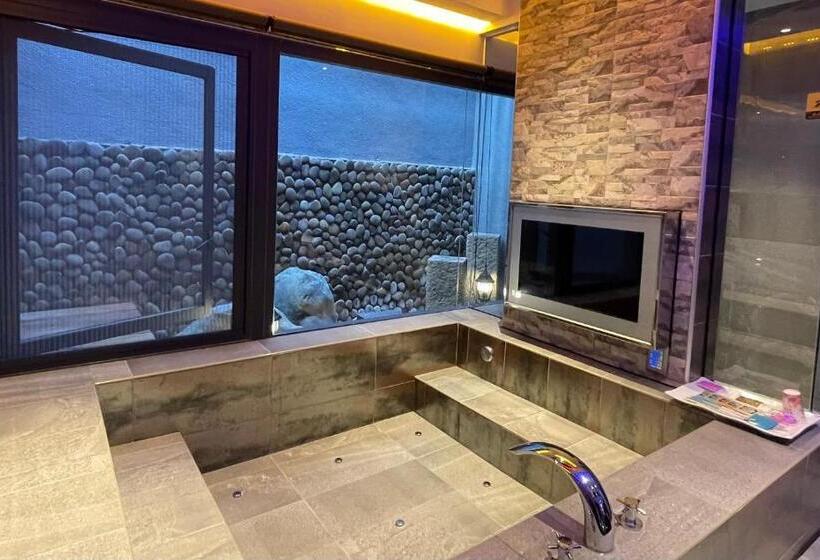 اتاق استاندارد با تخت بزرگ, Yosemite Motel   Chunghua Branch