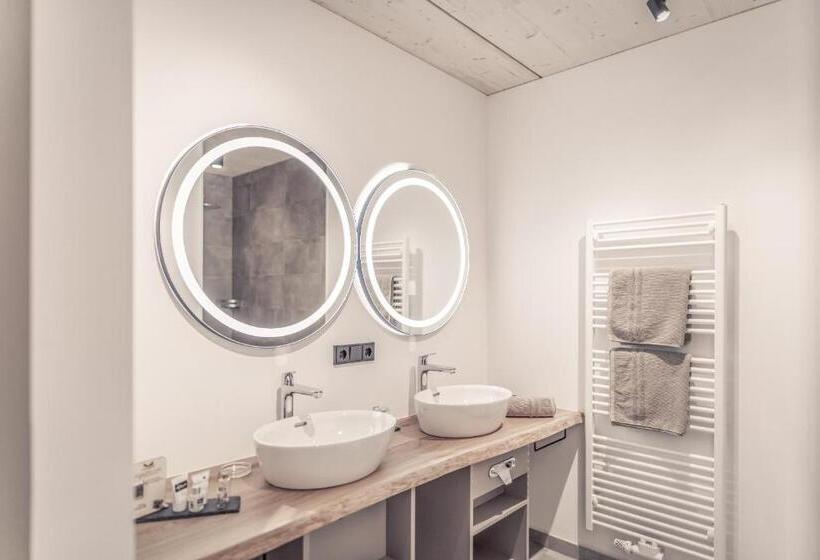Люкс, Boutique Hotel Lechzeit