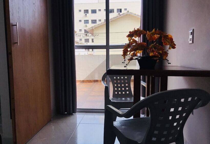 Quarto Triplo Premium, Don Marco S