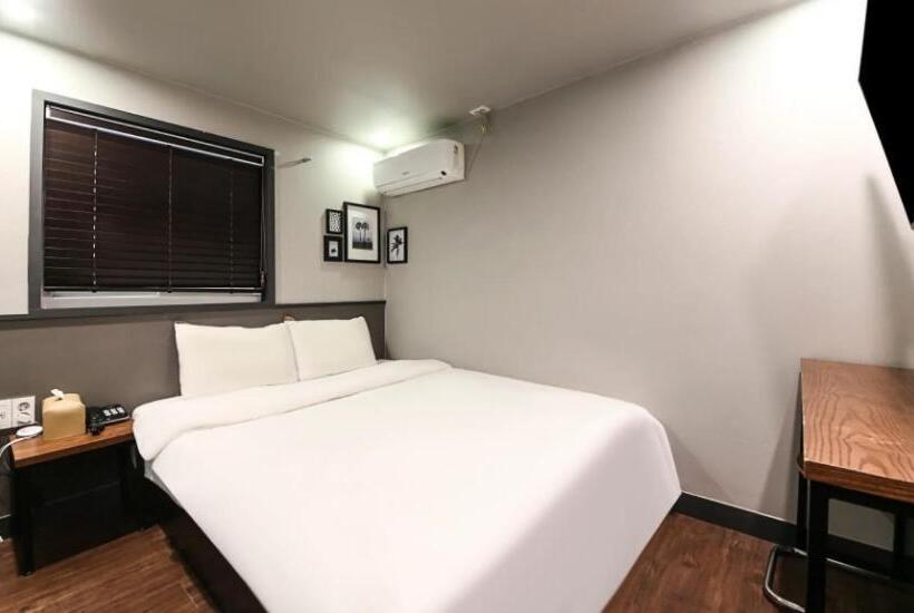 Номер Стандарт, No 25 Hotel Gwangan