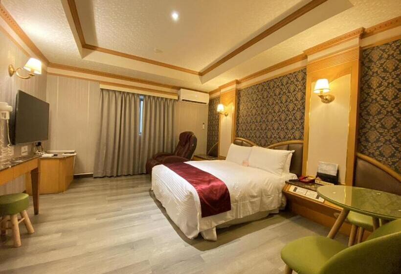 اتاق لوکس, I Live Motel