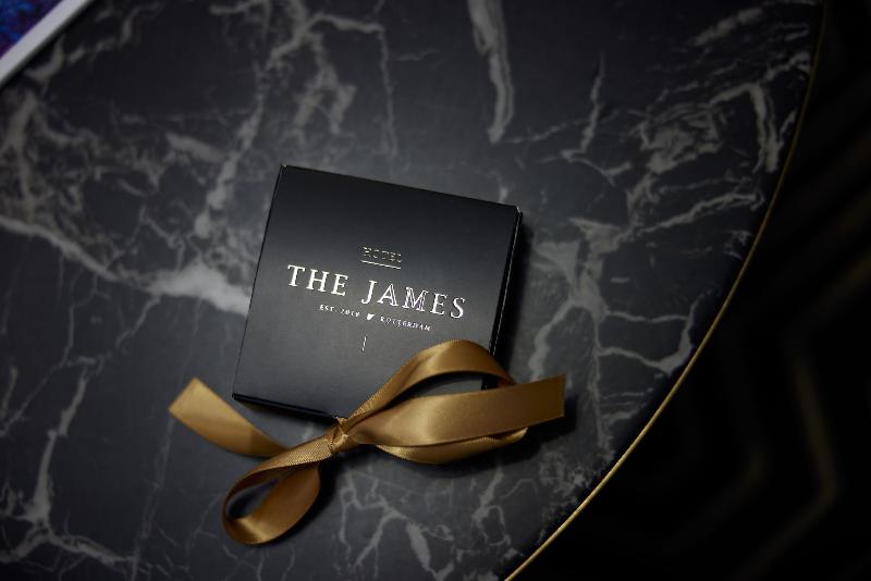 سوییت جونیور با چشم‌انداز شهر, The James Rotterdam