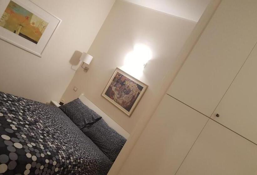 Номер Стандарт, Casacri