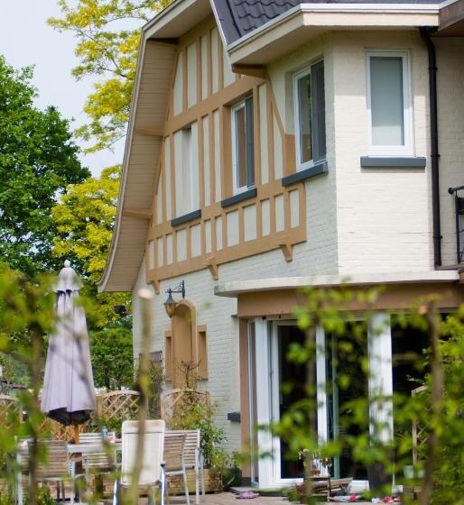 اتاق استاندارد با وان آب گرم, Wellness Hasselt B&b