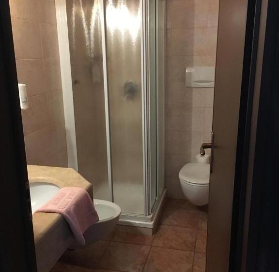 Номер Стандарт, Albergo Valle D Oro