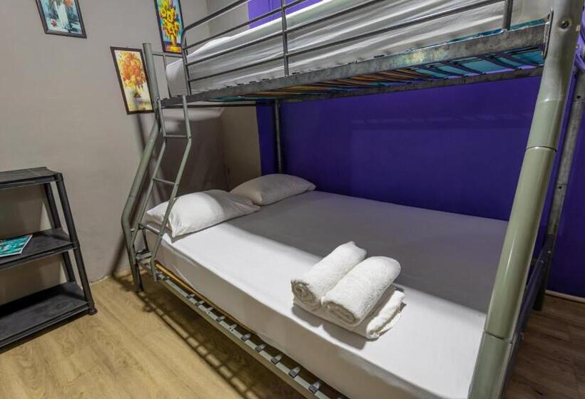 패밀리 룸, Hostel The Pod 33